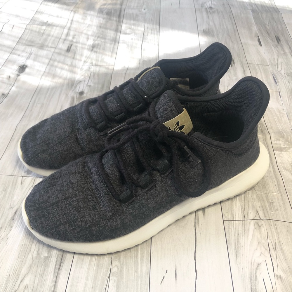 Adidas Sneakers Womens Size 8 Gray PYV 702001 Tubular Shadow Shoes